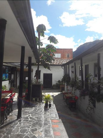 El Yarumo Hostel