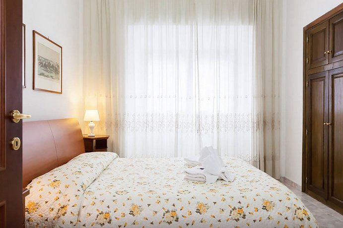 Caterina Embassy Apartment