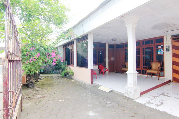 Wisma Sarjana Syariah