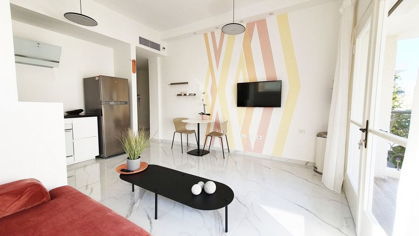 Design 2 Bdr Apartment - Habima TL60