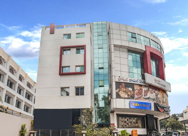 Fabhotel Royal Residency II