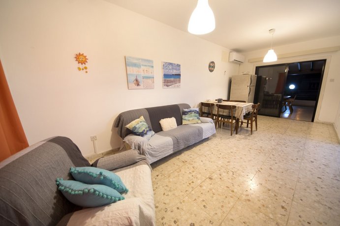 Aria Beach House Larnaca