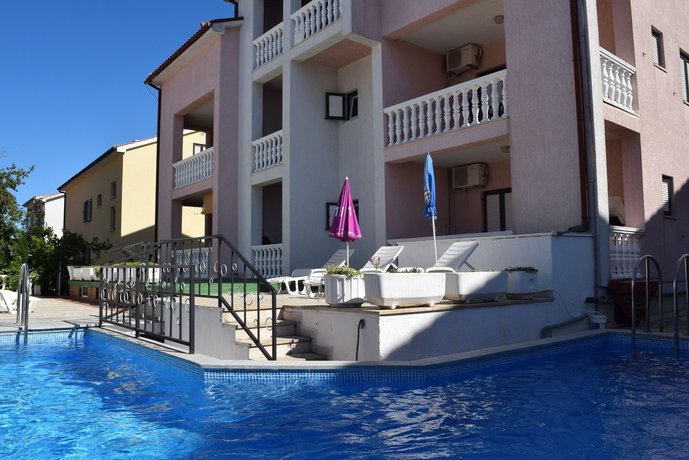 Apartments Stana Malinska