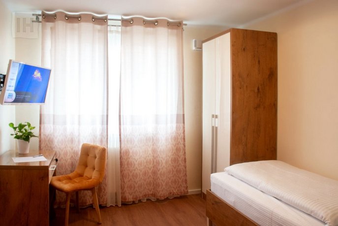 Hotel Isha