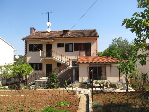 Apartments Grgorinic