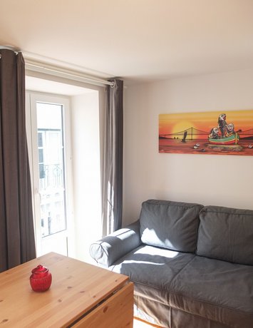 Traditional Lisbon Madragoa Studio