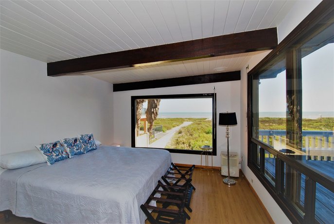 The Mermaid House Home