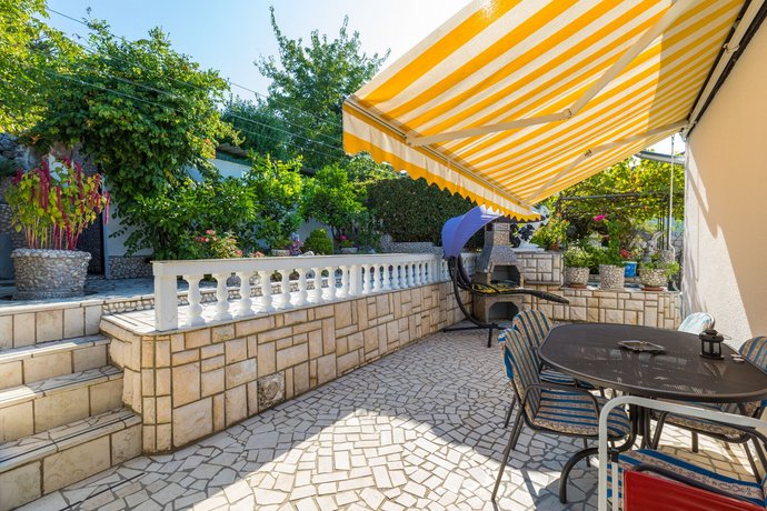 APARTMAN MLADENKA Crikvenica