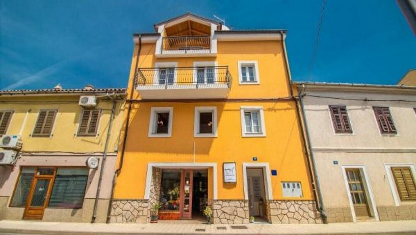 Apartman Sare