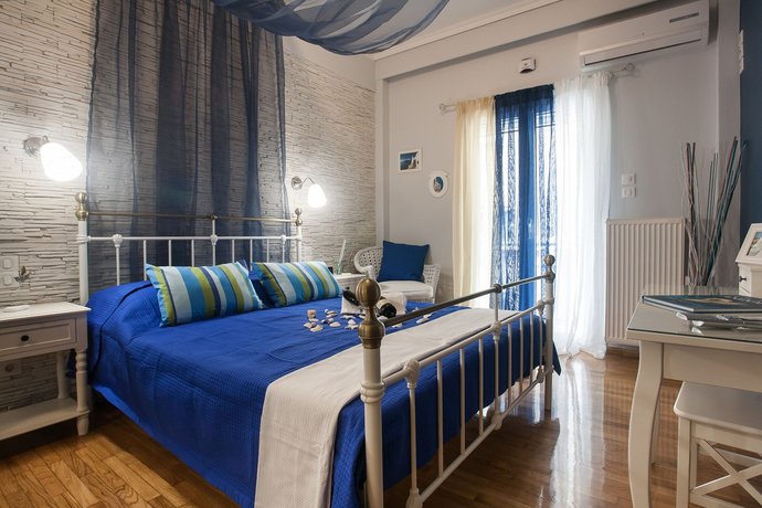 Gold and Blue Apartment