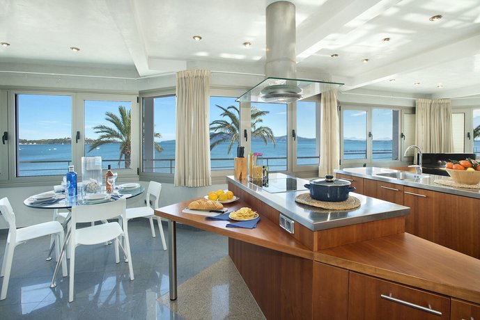 Luxury Sea View Apartment Pollenca