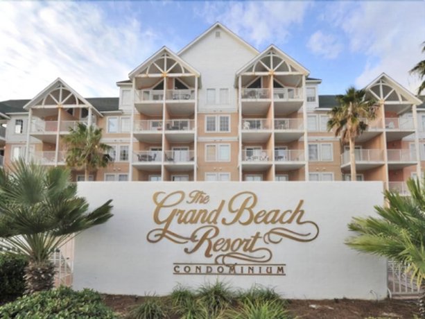 Grand Beach Resort 411 by RedAwning