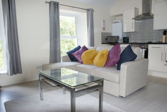 Coastal City Rooms - Uplands