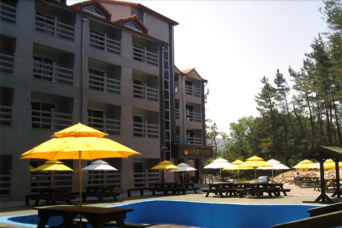 Mangsang Haeorum Family Hotel