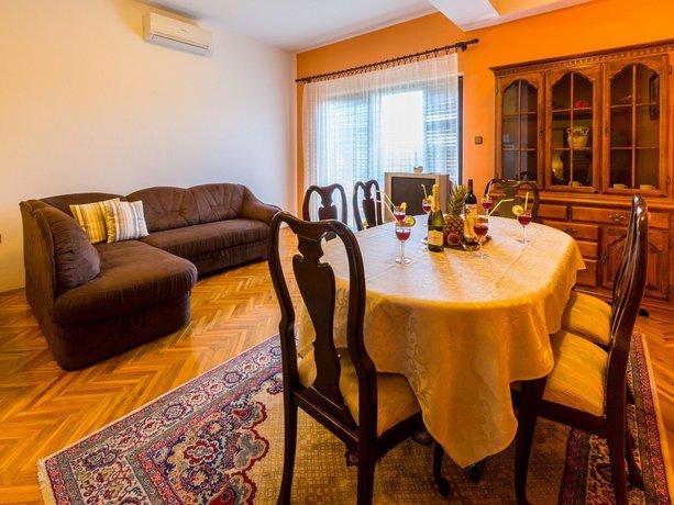 Apartment Agava Novi Vinodolski