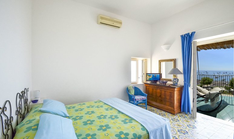 CASA RAFFI