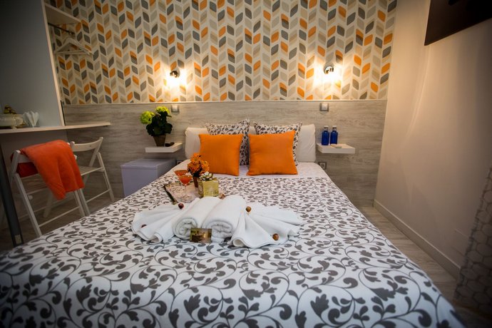 Bloom Inn Madrid