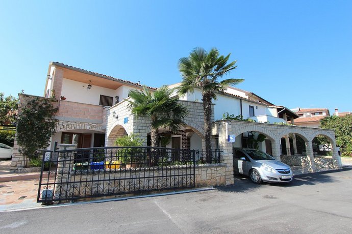Guest House Rexa