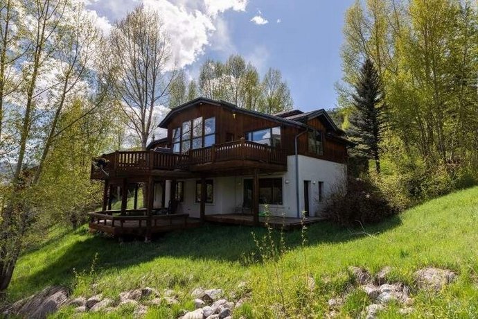 5-Bedroom 4 Bath Home Sleeps 10 On Free Town Of Vail Bus Route