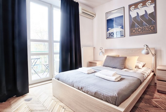 Tyzenhauz Apartments - Economy