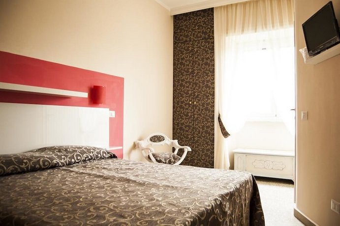 Mami Rooms in Rome