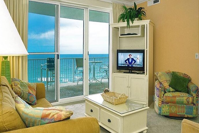 Ocean Villa 1202 687064 by RedAwning