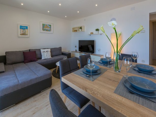 Apartment MLADEN Crikvenica