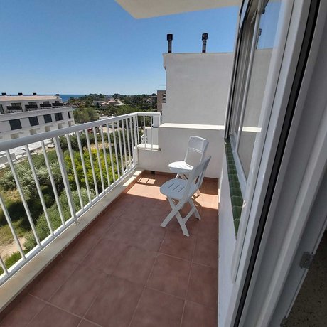 Apartament Esmeralda by Hauzify