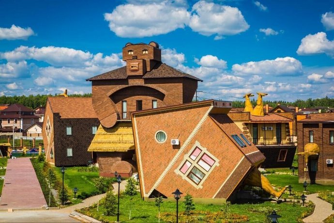 Загородный клуб Лачи