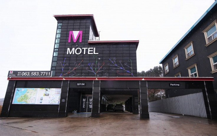 M Motel Buan