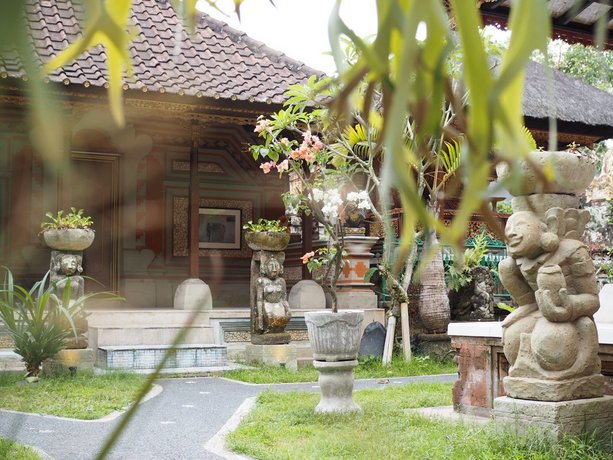 Kampung Sari Homestay