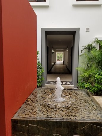 Charming Apartment within Bahia Principe 5