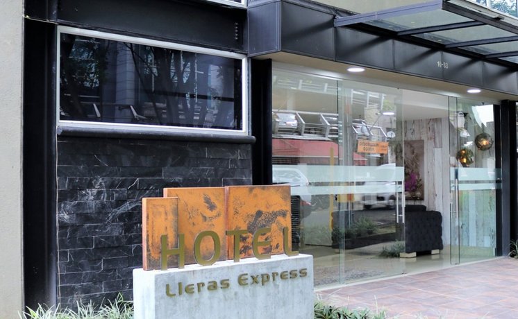 Hotel Lleras Express