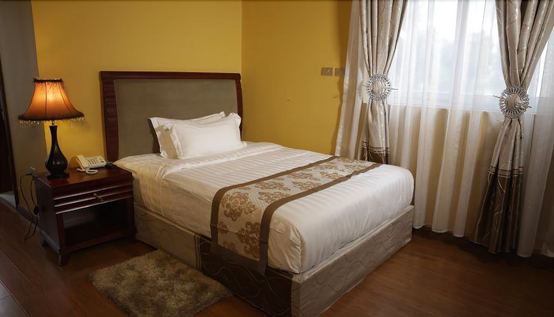 Blue Nest Hotel