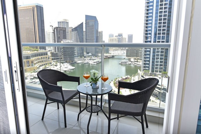 Golden Stay Vacation Homes continental tower marina Dubai Gate 1 United Arab Emirates thumbnail