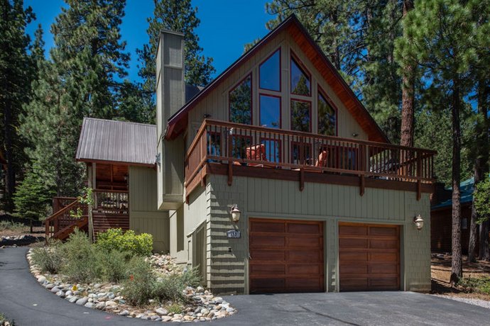Basque Haus - 3 Br Home