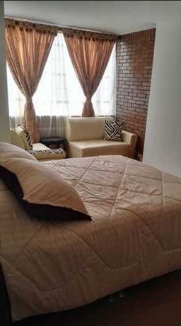 Sary House