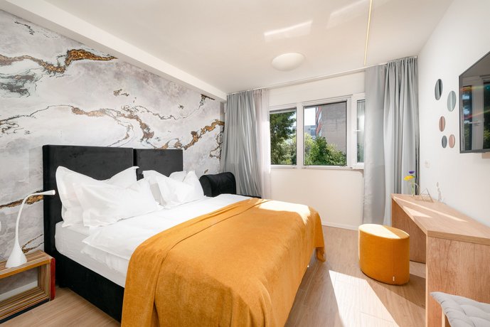 Skaline Luxury rooms Split