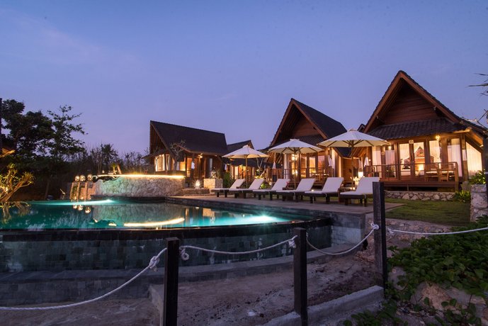 D'byas Dream Beach Club and Villa