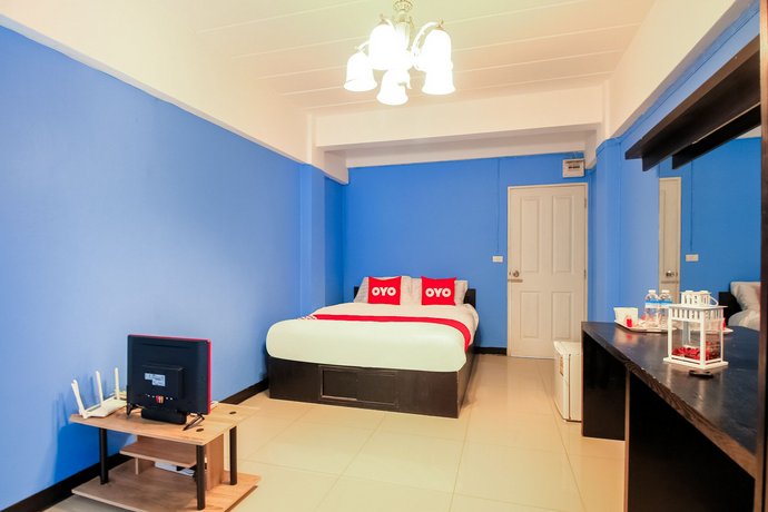 OYO 427 Chill Apartment