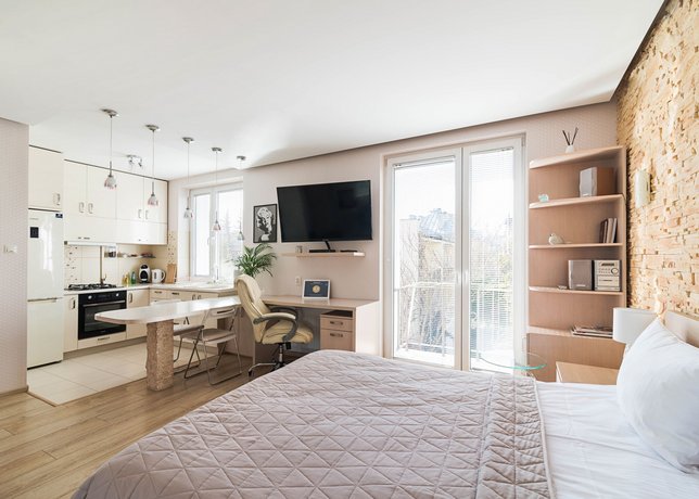 Royal Garden Apartment Warsaw
