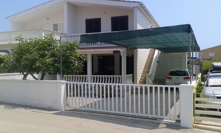 Apartment Poslon