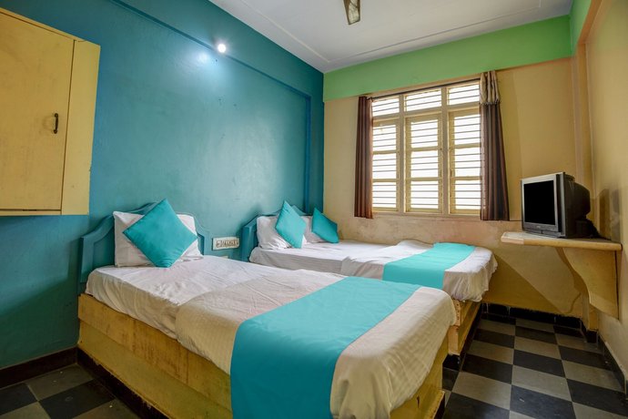 SPOT ON 41554 Hotel Sri Thirumala Paradise SPOT