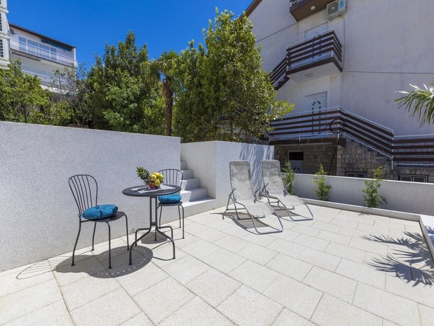 Apartments KATR