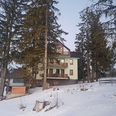 4 Seasons Vlasic Lux Apartments