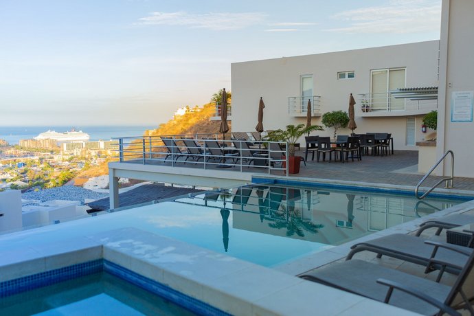 Cascadas de Pedregal 711 3 BR by Casago