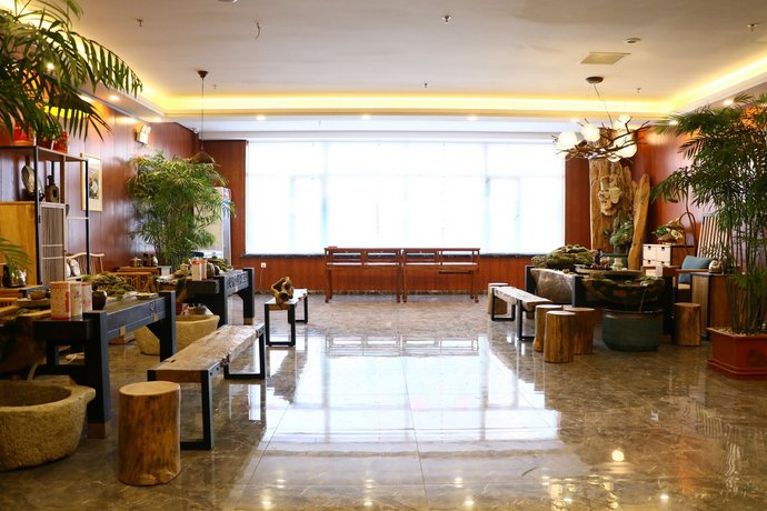 Harbin Cihang Hotel image 1