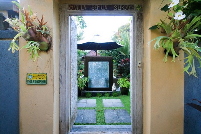 Hibiscus Guest Suite/Best Breakfast in Bali