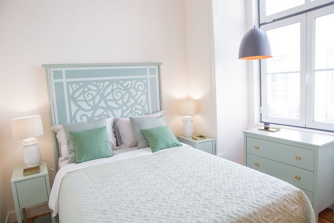 Rent4Rest - Lisbon Downtown Designer's Apartment