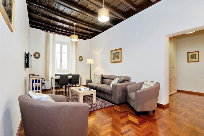 Pellegrino - WR Apartments